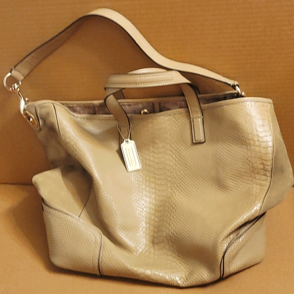 Coach handle xl